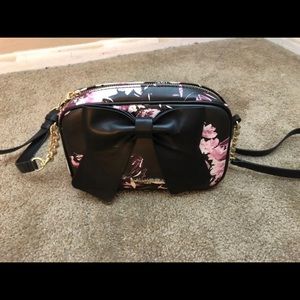 Karl Lagerfeld purse